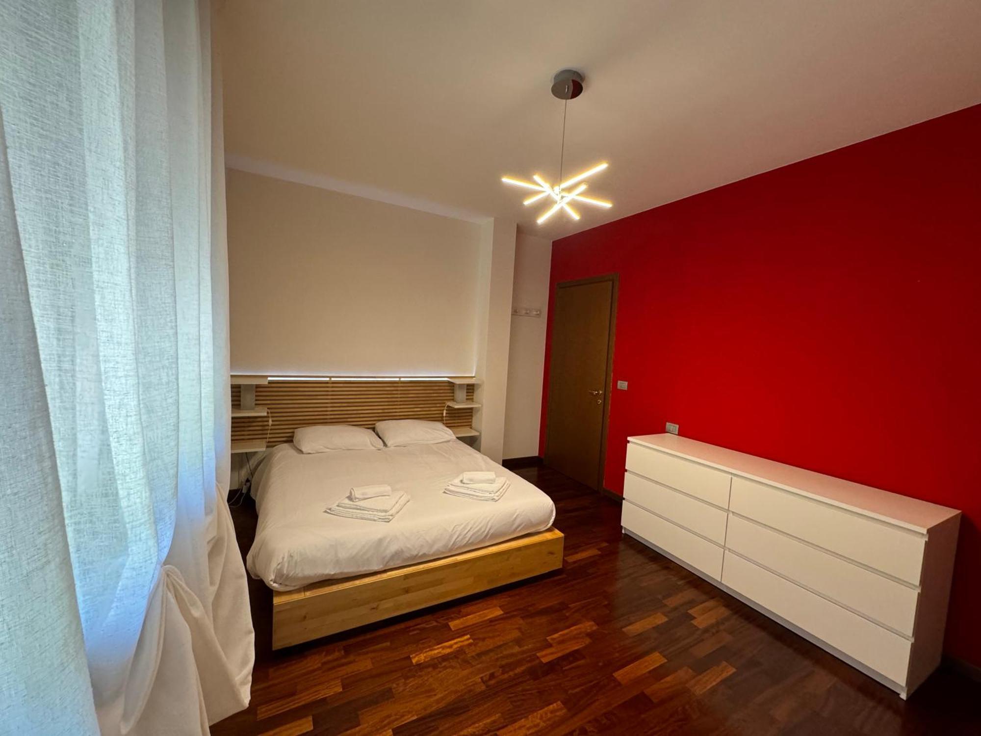 Vittoria - Near Outlet Noventa di Piave