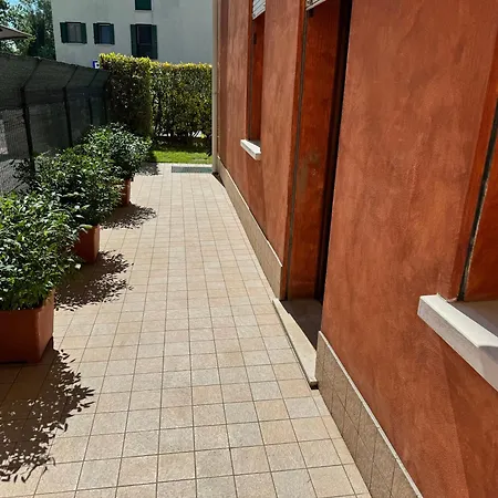 Vittoria Apartment - Near Outlet Noventa di Piave Exterior photo